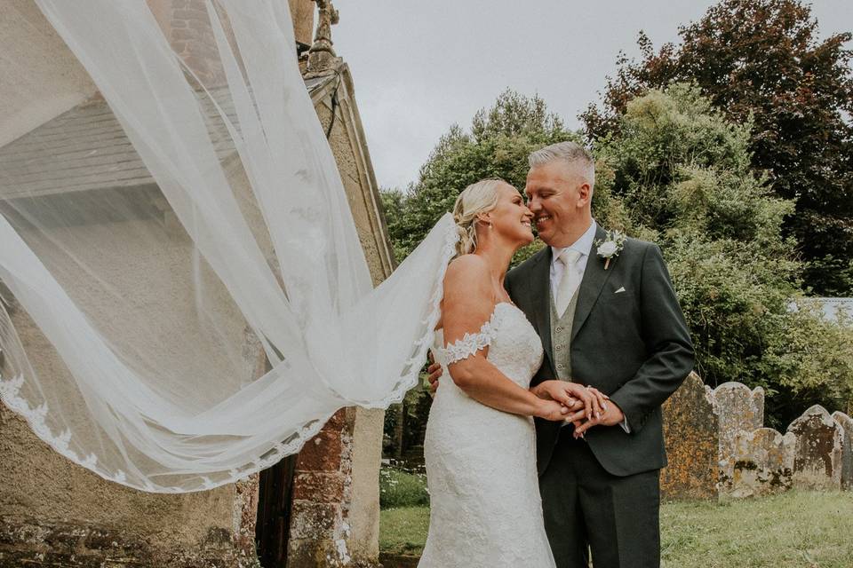 Veil throw