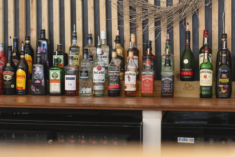 Bar Bar
