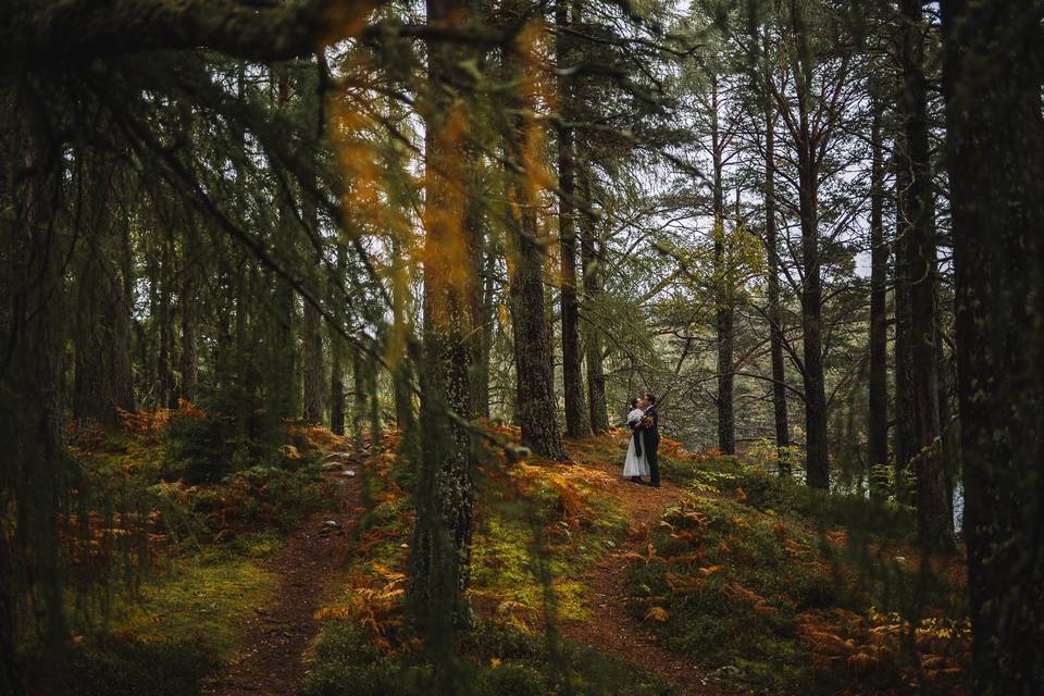 Loch an eilein wedding aviemor