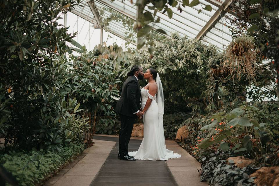 Kew Garden wedding