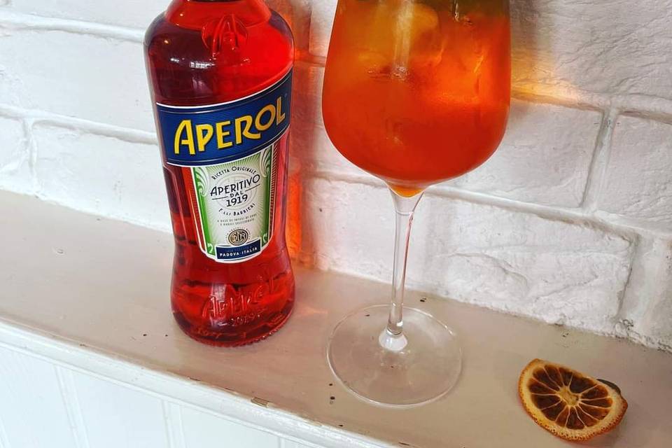 Aperol spritz cocktail