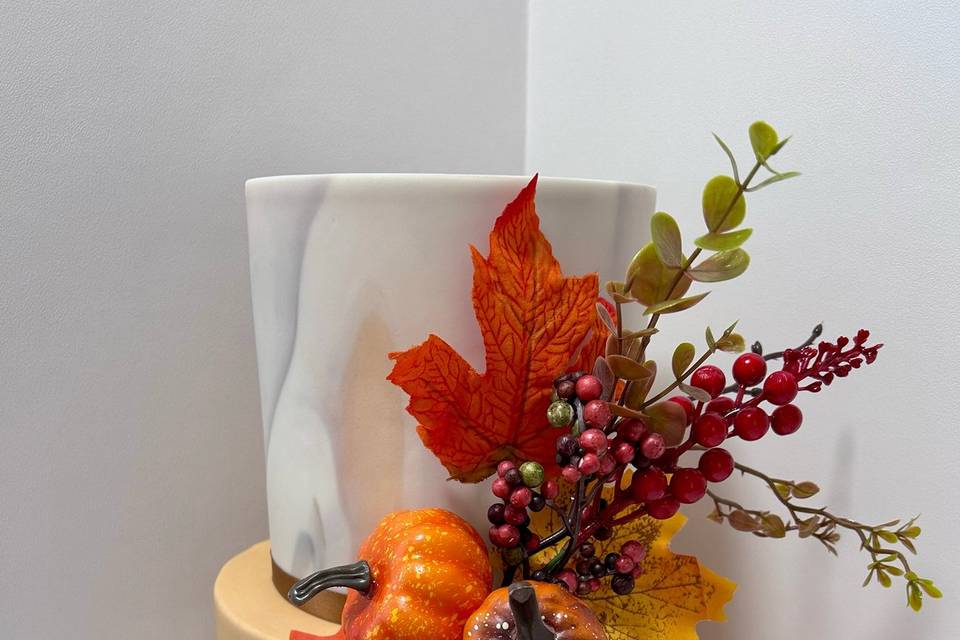 Autumn themed wedding cake