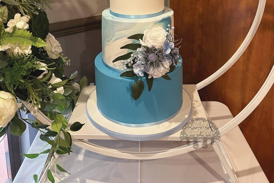 Blue & White marbled