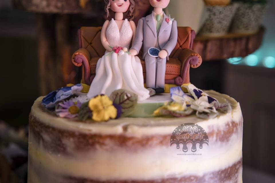 Sugar couple on sofa