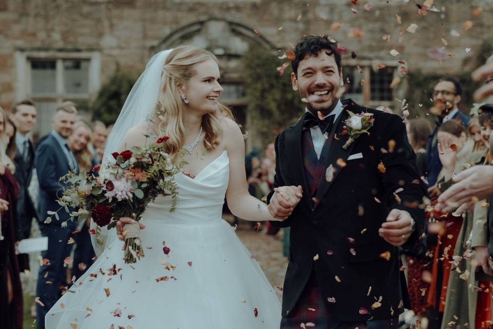 More confetti!