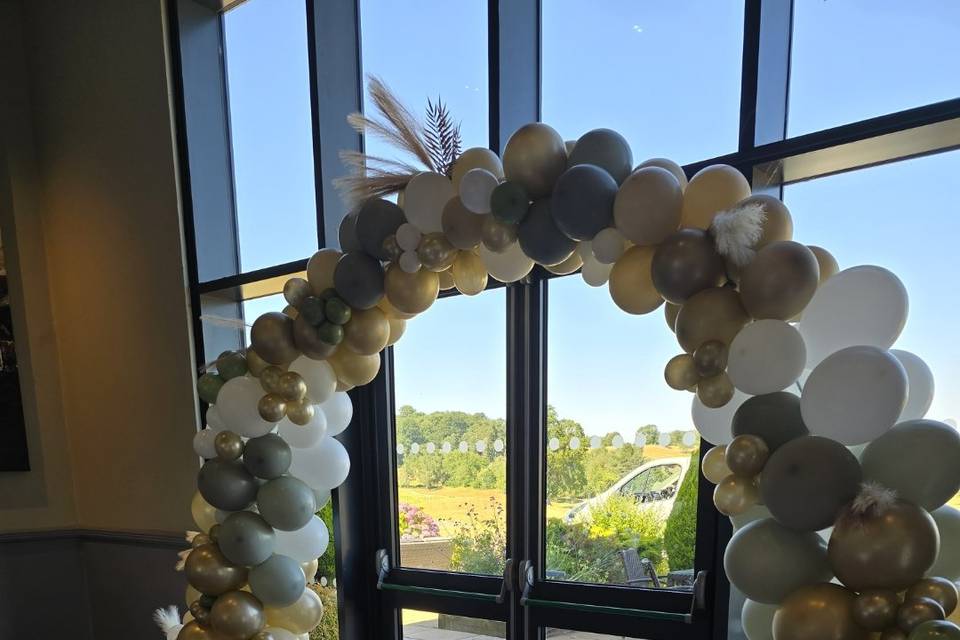 Balloon Arch