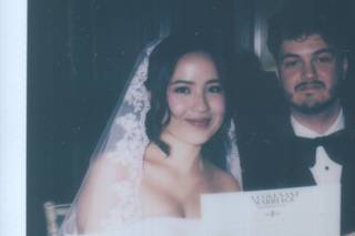 Memento Pictures - for vintage, retro weddings on real film