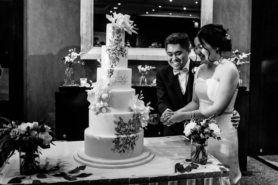 Cutting the cake, Cheshire