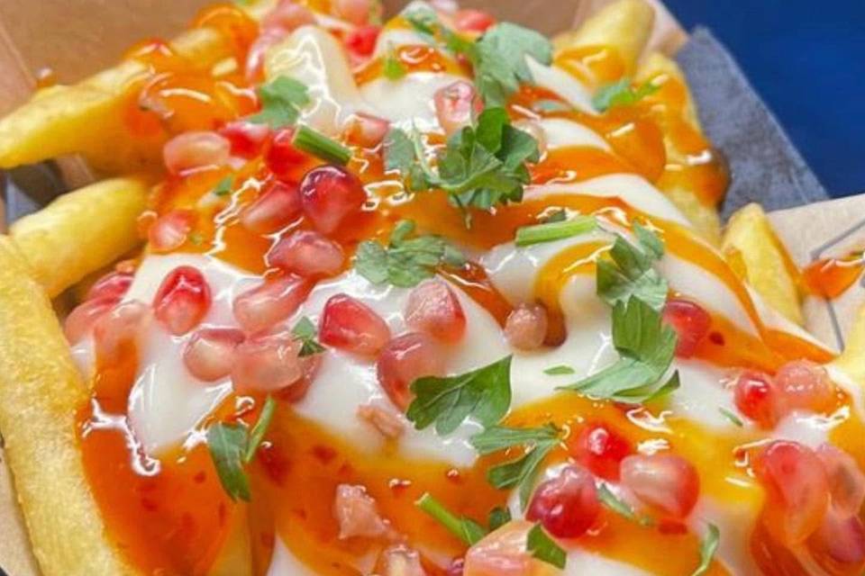 Posh cheesy chips
