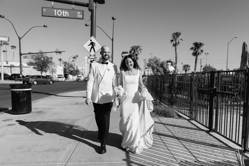 Bride and groom in vegas