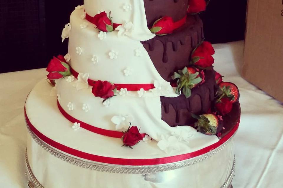 The 9 Best Wedding Cakes In Shropshire Hitched Co Uk