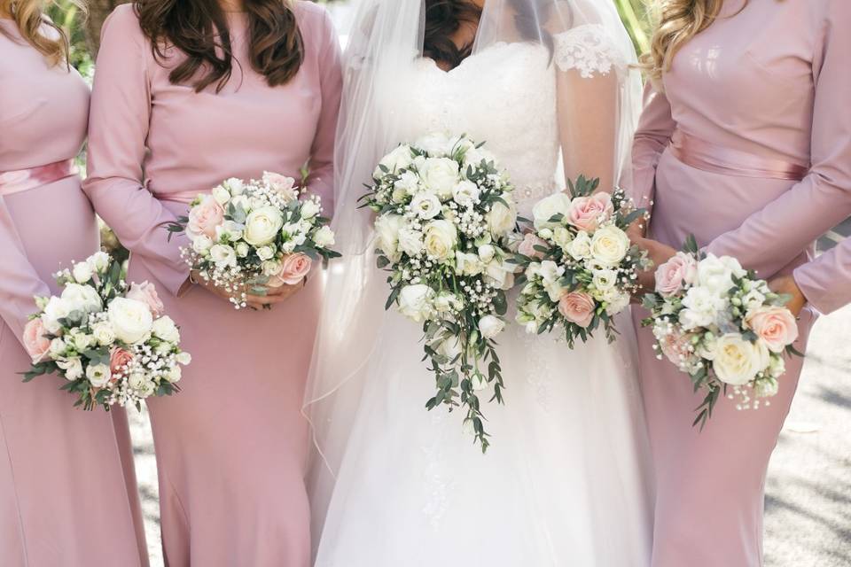 Traditional bridesmaid bouquet