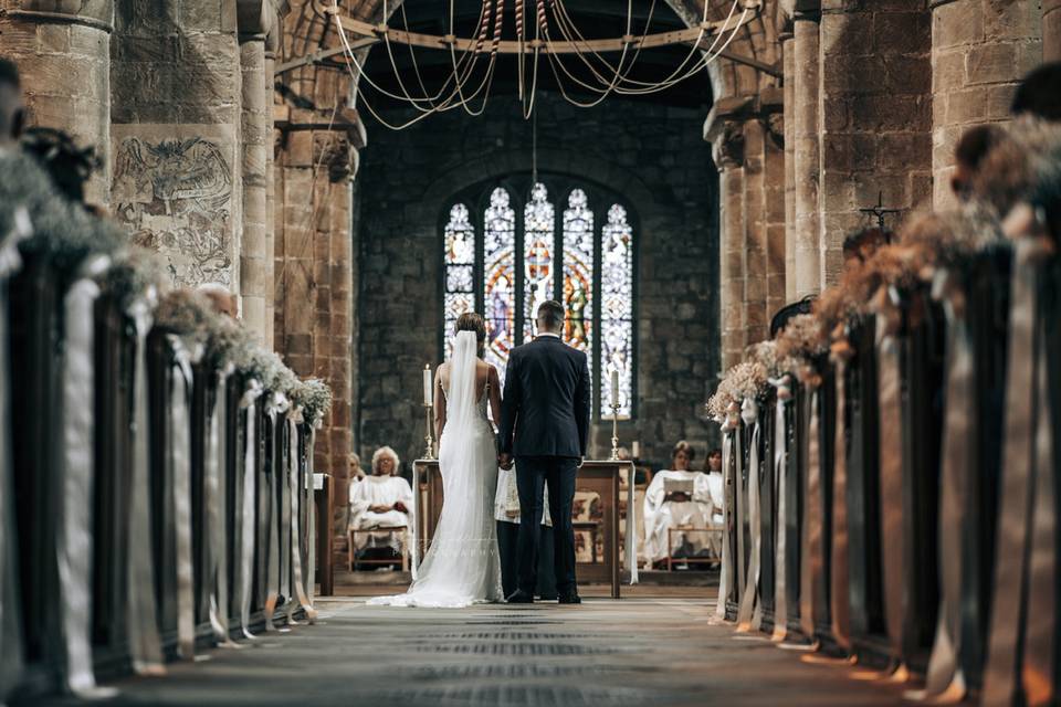 At the altar - ©SSPHOTOGRAPHY