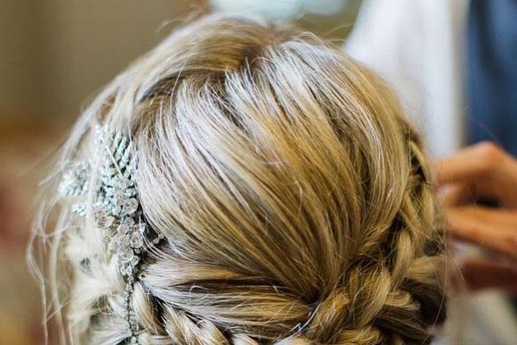 Braided Bridal Pin Up