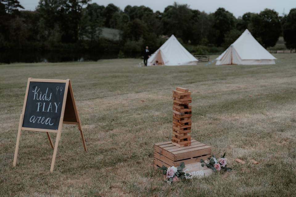 Lakeside Weddings at Maisemore Court