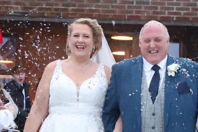 Mr & Mrs