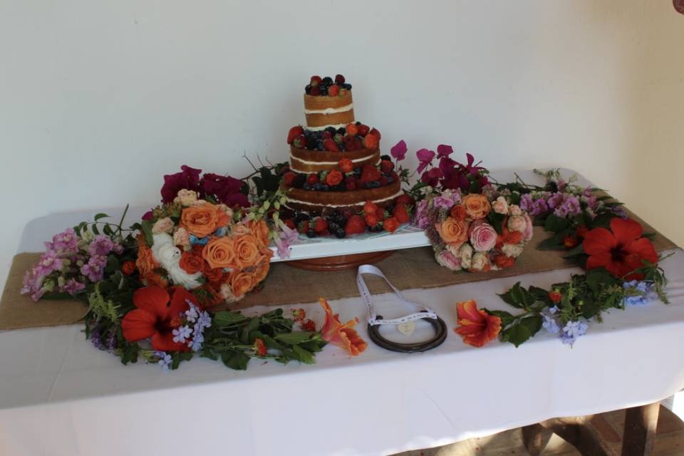 Wedding cake ready to eat