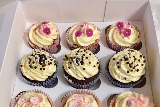 Personalised cake orders