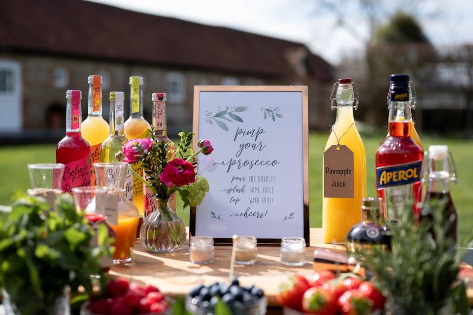 Roots Catering