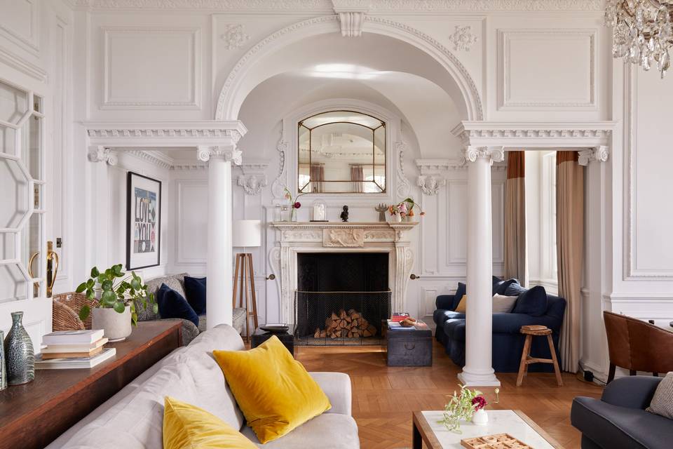 Lounge Area