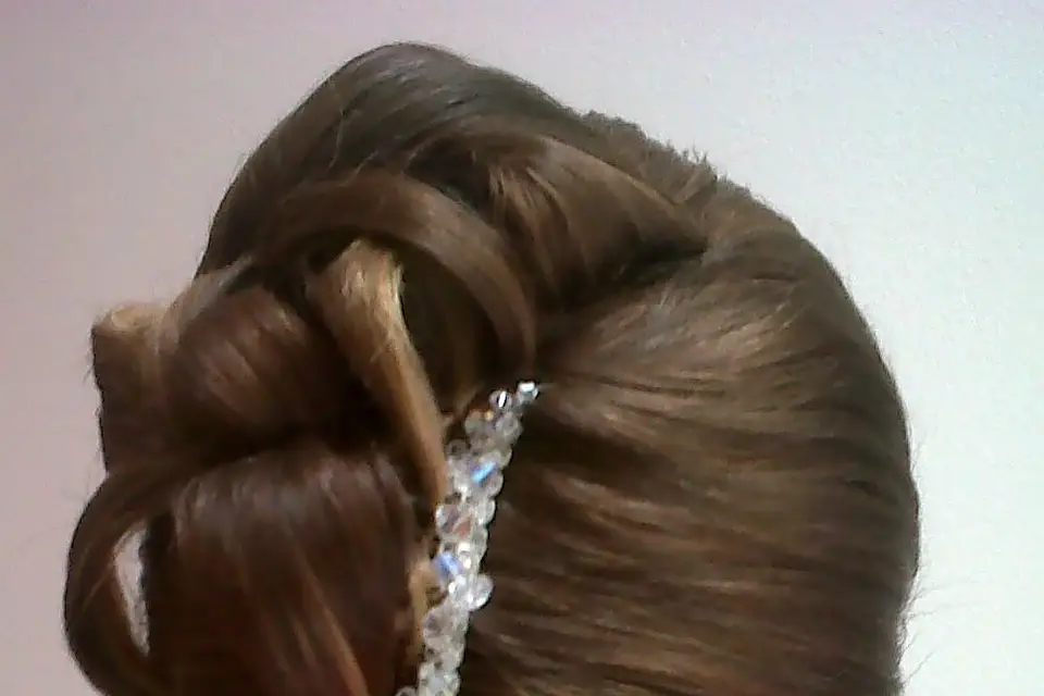 Xpress Hair in Greater Manchester - Beauty, Hair & Make Up Xpress Hair in Greater Manchester - Beauty, Hair & Make Up