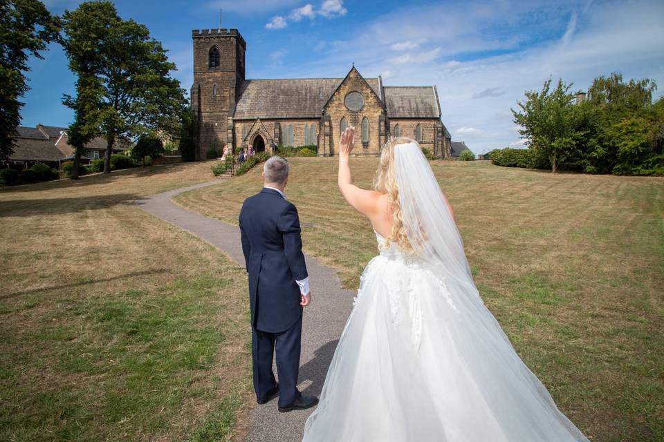 Bride arriving in car