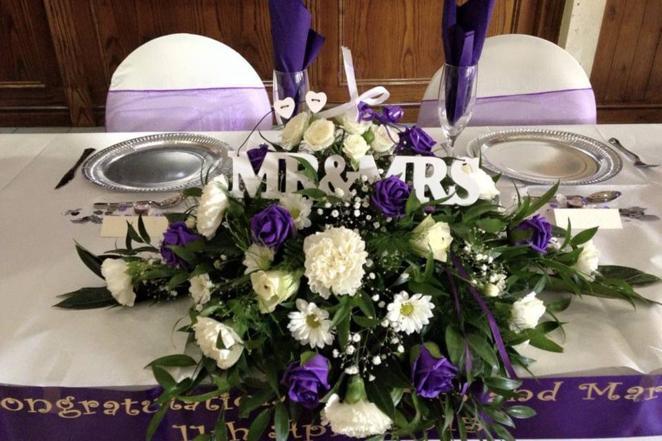 Top table arrangement