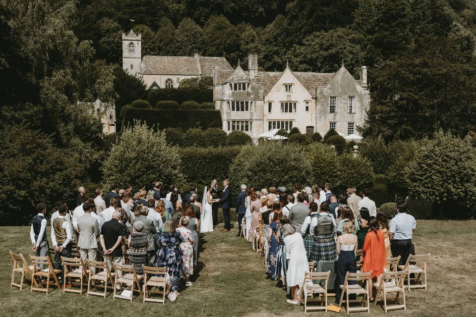 Top Lawn Ceremony
