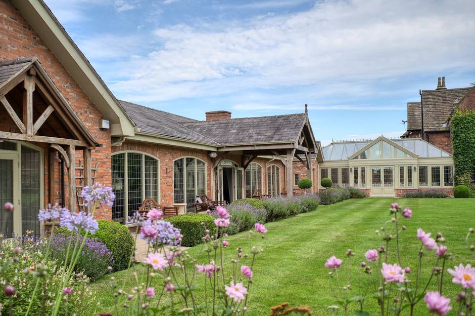 Courtyard Gardens