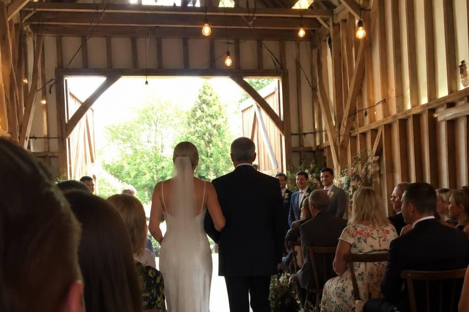 Ceremony moments from the guest perspective