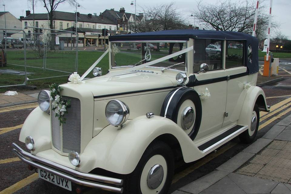 Limo-Scene Wedding Cars