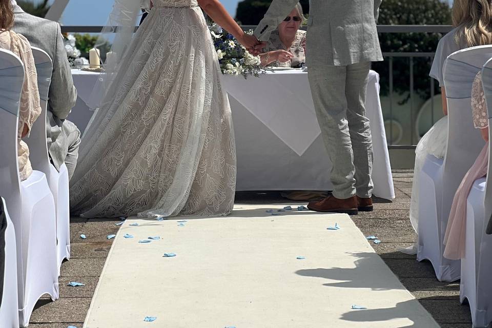 Outdoor Beach Theme Ceremony