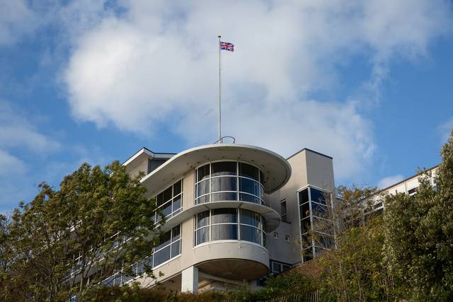 The iconic Cliffs Pavilion
