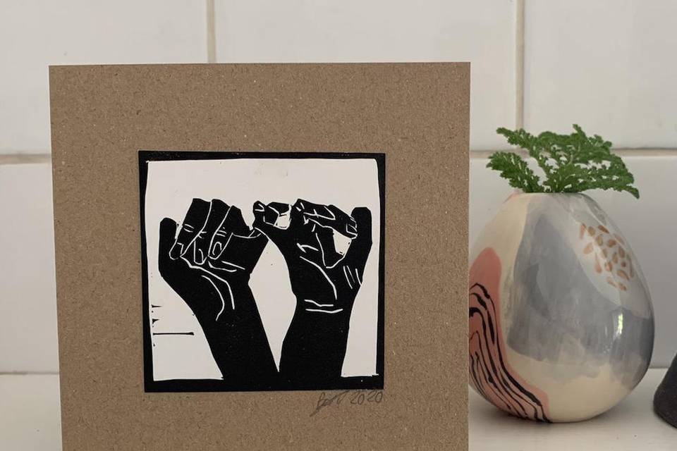 'Interlocked Hands' Gift Card