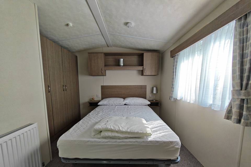 Caravan 16 inside the bedroom