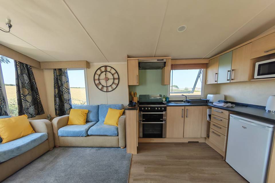 Caravan 5 inside the kitchen