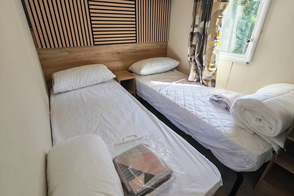 Caravan 17 inside the bedroom