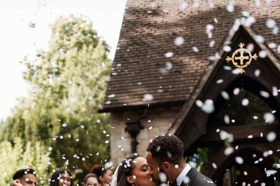 Confetti Kiss