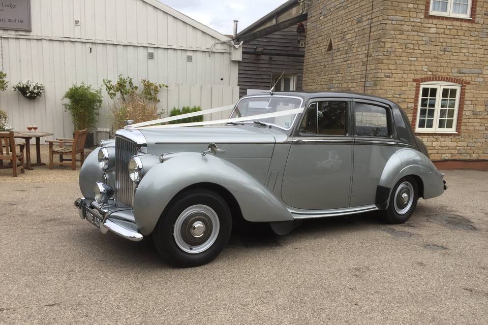 Peterborough Wedding cars