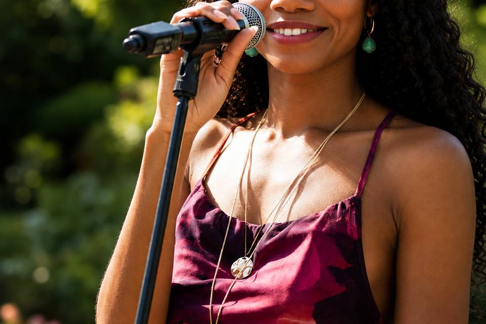 Josie vocalist