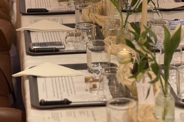 Table set up - close