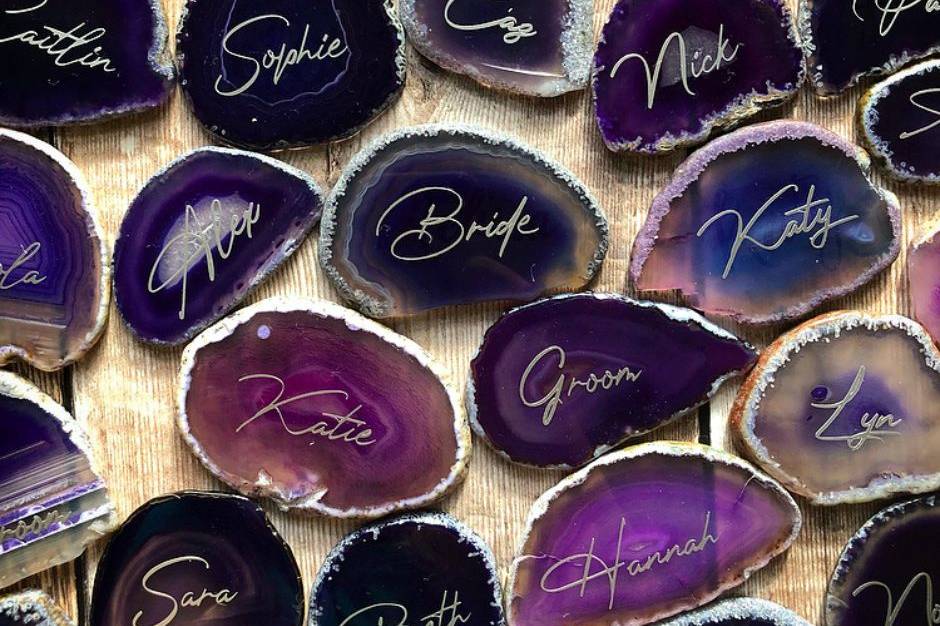 Agate slice wedding place name