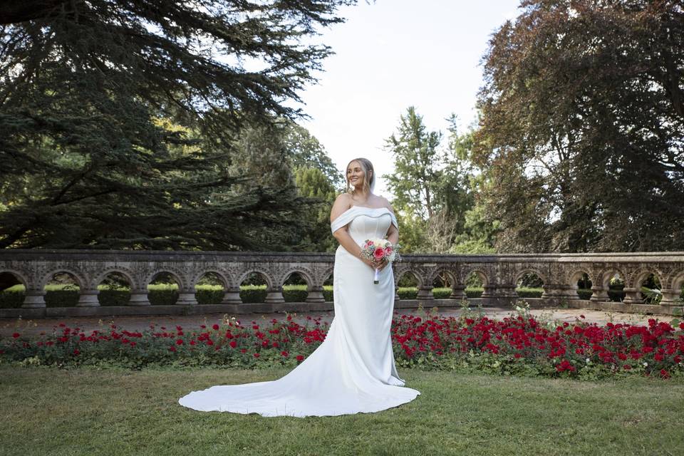 Bride at Insole Court