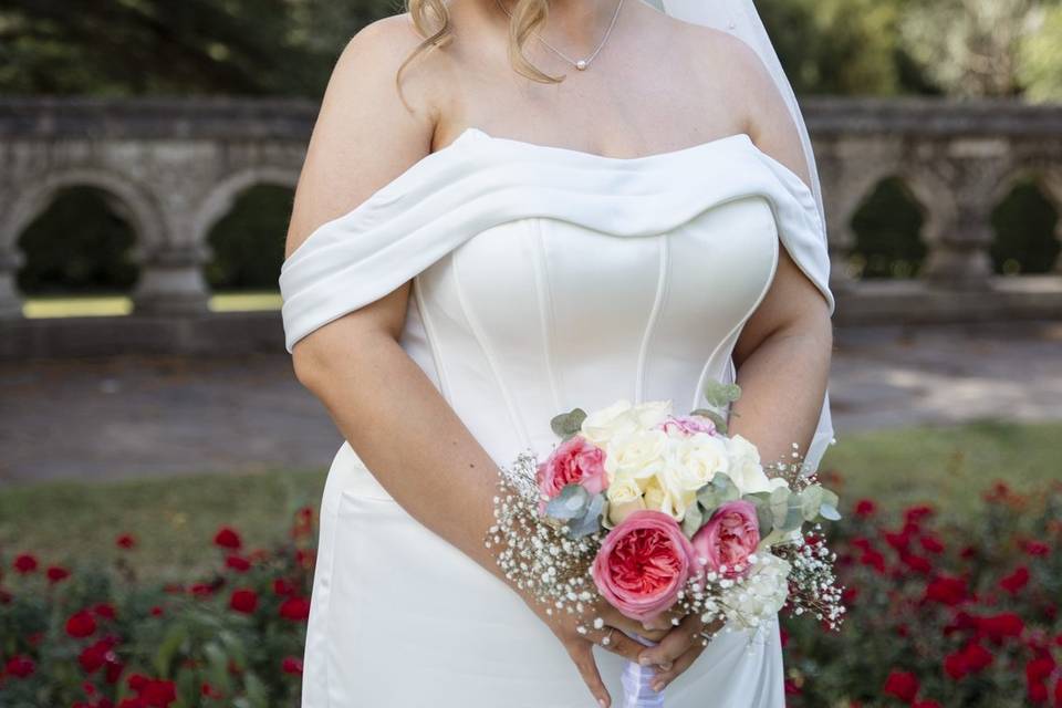 Bride at Insole Court