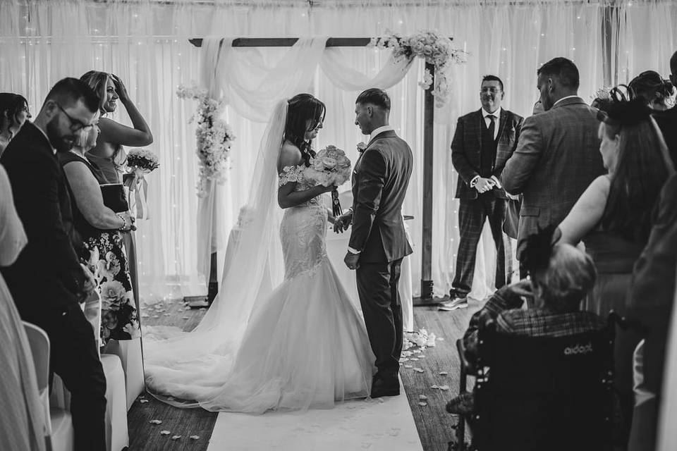 Ceremony Decor