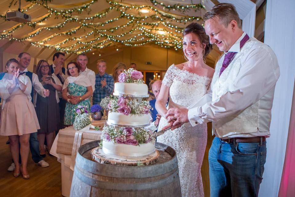 Cutting the cake