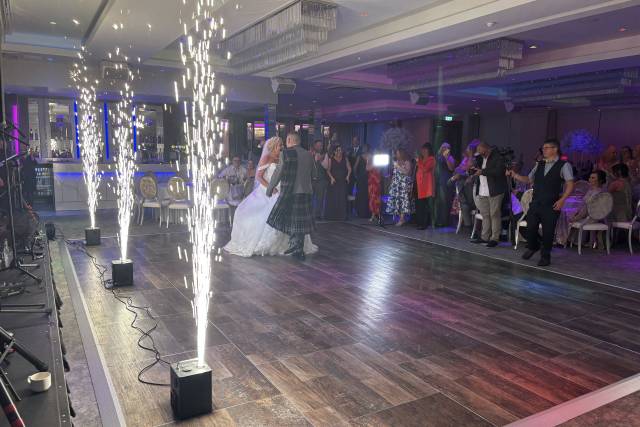 Crackin Events Lochside