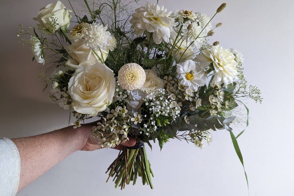 Summer white bouquet