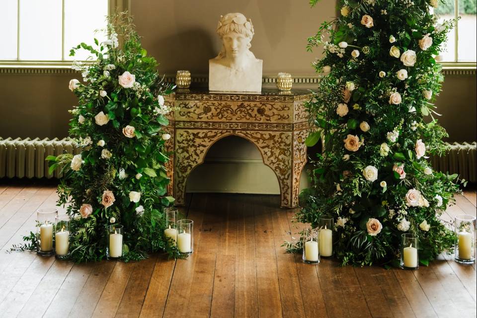 Floral pillars