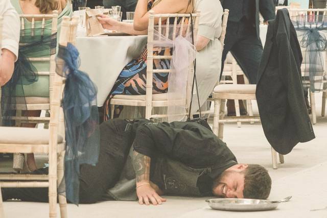 Singing Waiters Official